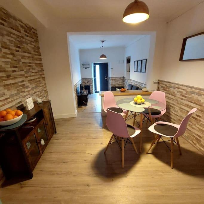 הוילה אלגודונאלס Cozy Townhouse מראה חיצוני תמונה